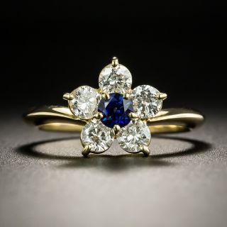 Estate .30 Carat Sapphire and Diamond Daisy Ring - 2