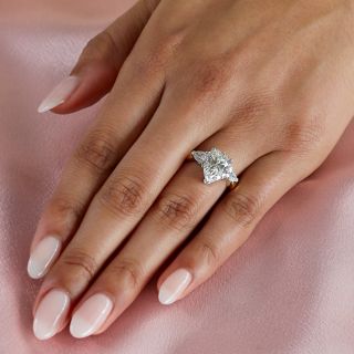 Estate 4.02 Carat Pear-Shaped Diamond Ring - GIA H VS1 