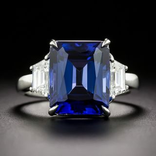 Estate 6.41 Carat Tanzanite and Trapezoid Diamond Ring - 3