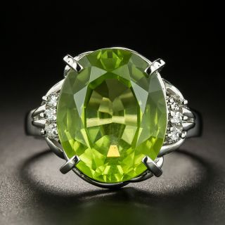 Estate 6.68 Carat Peridot and Diamond Ring - 3