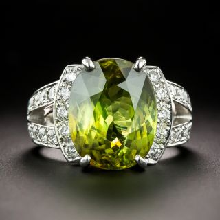 Estate 8.14 Carat Sphene and Diamond Ring - 3
