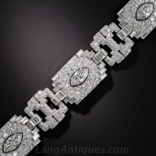 Exceptional Art Deco Platinum and Diamond Bracelet - 2