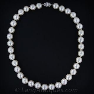 Exceptional Pearl Choker