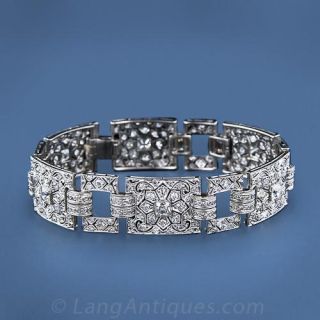 Exquisite Floral Motif Lacy Art Deco Diamond Bracelet