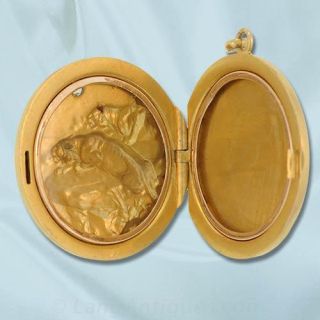 Exquisite Lion Motif Locket
