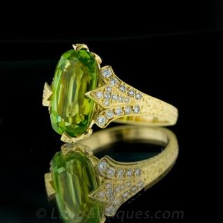 Exquisite Peridot and Diamond Ring