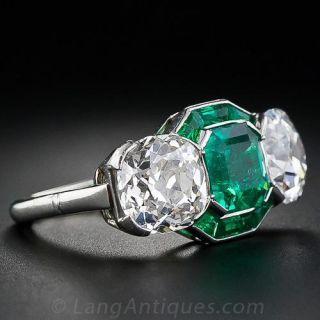 Extraordinary Emerald and Diamond Art Deco Ring