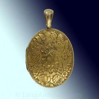 Fantastic Floral Victorian Locket