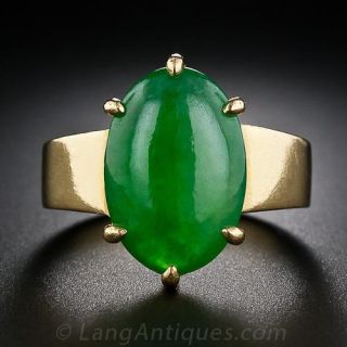 Fine Jadeite Ring in 22 Karat Gold