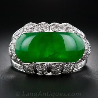 Fine Jadeite Saddle and Diamond Ring