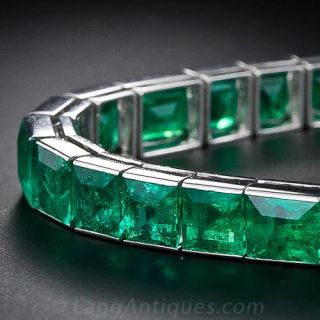 French Straight Line Emerald Bracelet