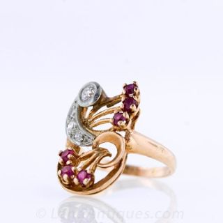 Fun Retro Dinner Ring