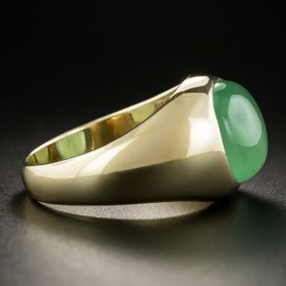 Gent's Mid-Century Burmese Jade Cabochon Ring