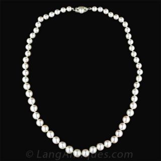 Graduated Cultured Pearl Necklace