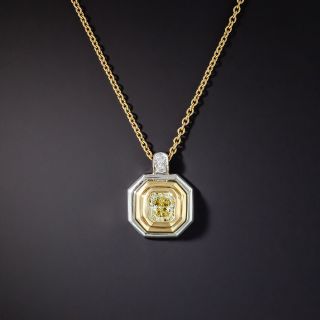 Graff 1.02 Carat Fancy Light Yellow Radiant Diamond Pendant Necklace - GIA - 0