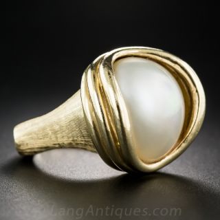 Groovy Mabe Pearl Ring