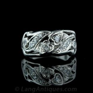 Heart-Motif-Diamond-Band-Main-View