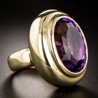 Large Oval 28.50 Carat Amethyst Ring - 2