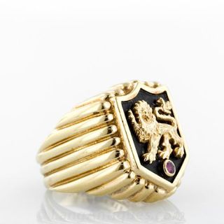 Large Scale Gents Crest Ring