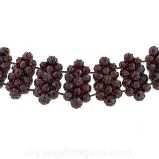 Late 19th Century Bohemian Garnet Choker
