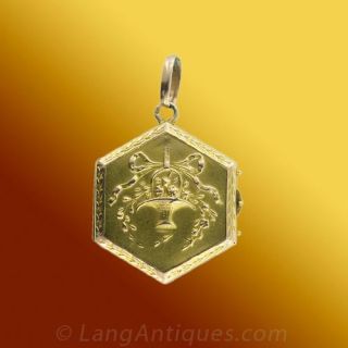 Late 19th Century Hexagonal Repousse Locket Main View