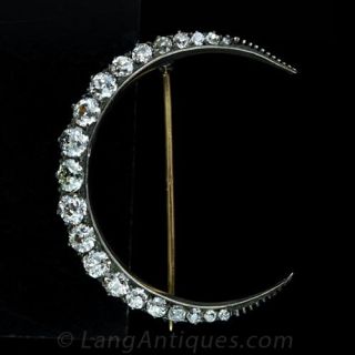 Late Victorian Crescent Pin Main View