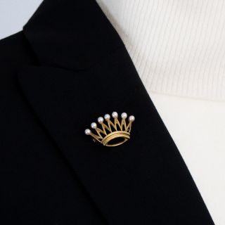 Mid-20th Century Pearl Crown Brooch