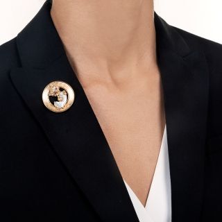 Mid-Century Whimsical Baroque Pearl Cat Pin