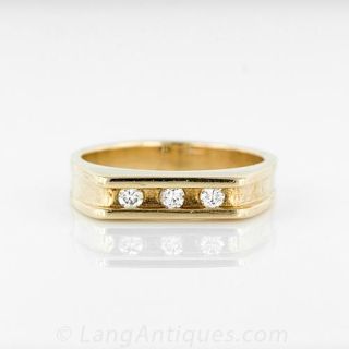 Contemporary Diamond Ring