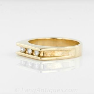 Modern Three Stone Diamond Ring
