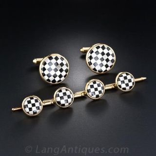 Mother of Pearl and Onyx Stud Set