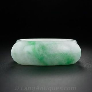 Natural Burmese Carved Jade Saddle Ring