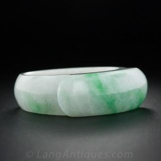 Natural Burmese Carved Jade Saddle Ring