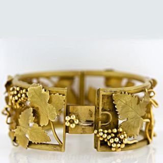 Neo-Classical Grapevine Gold Bracelet
