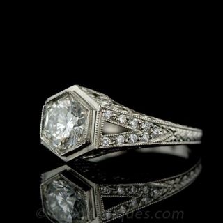 One Carat Diamond Engagement Ring in Platinum