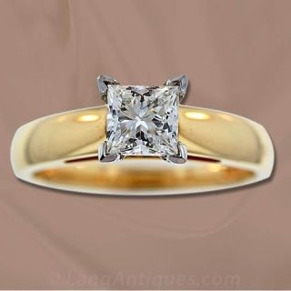 Diamond Solitaire Engagement Ring 