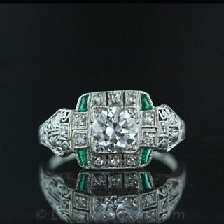 Art Deco Diamond Engagement Ring
Art Deco Jewelry 