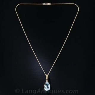 Pear-Shaped Aquamarine Pendant