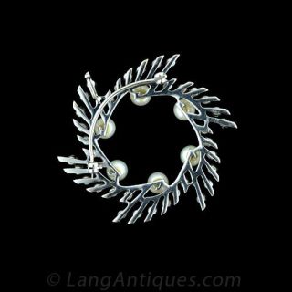 Pearl and Diamond Pinwheel Brooch/Pendant