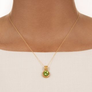 Peridot Pendant Necklace - 22K Gold