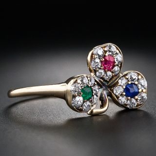 Petite Antique Three Leaf Clover Ring 