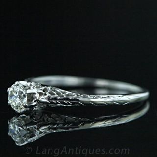 Petite Filigree Diamond Ring