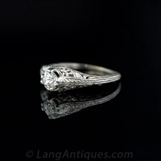 Petite Filigree Diamond Ring