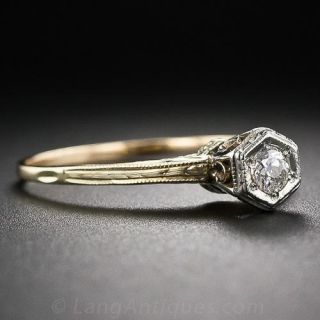 Petite Vintage Diamond Solitaire