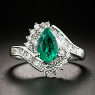 Platinum 1.10 Carat Pear Shape Emerald Diamond Ring - 1