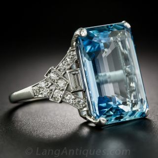  Platinum Art Deco Aquamarine and Diamond Ring