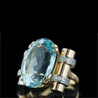 Retro 28.00 Carat Aquamarine Ring