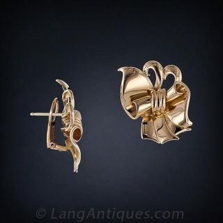 Retro Bow Motif Earrings