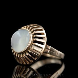 Retro Cat's Eye Moonstone Ring
