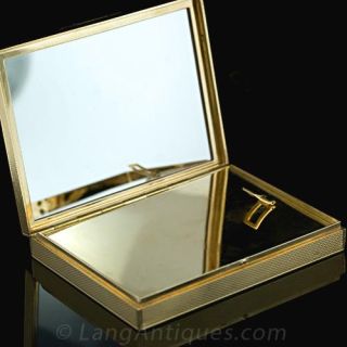 Retro Compact
